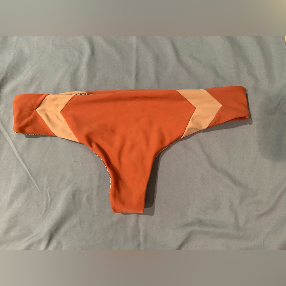 Acacia bikini bottom